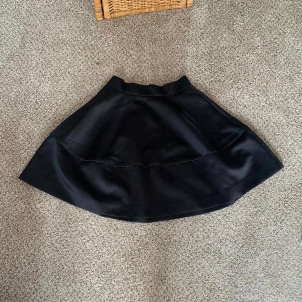 H&M black skirt
